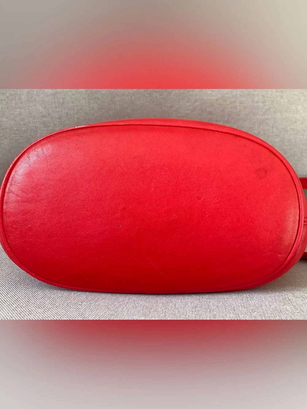 Rare 1970s Etra Red Leather Bucket Bag Crossbody Vintage Purse